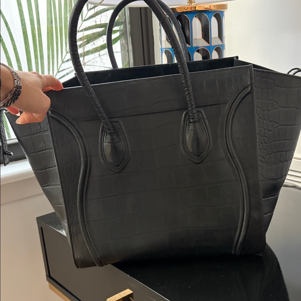 Celine Embossed Croc Phantom - Picture 5 of 9